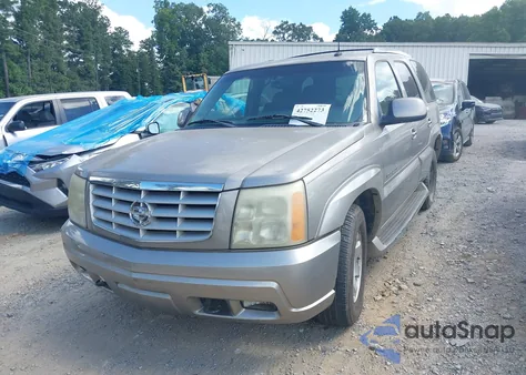 2003 Cadillac Escalade Standard z USA, uszkodzony, nr VIN 1GYEC63T53R257350